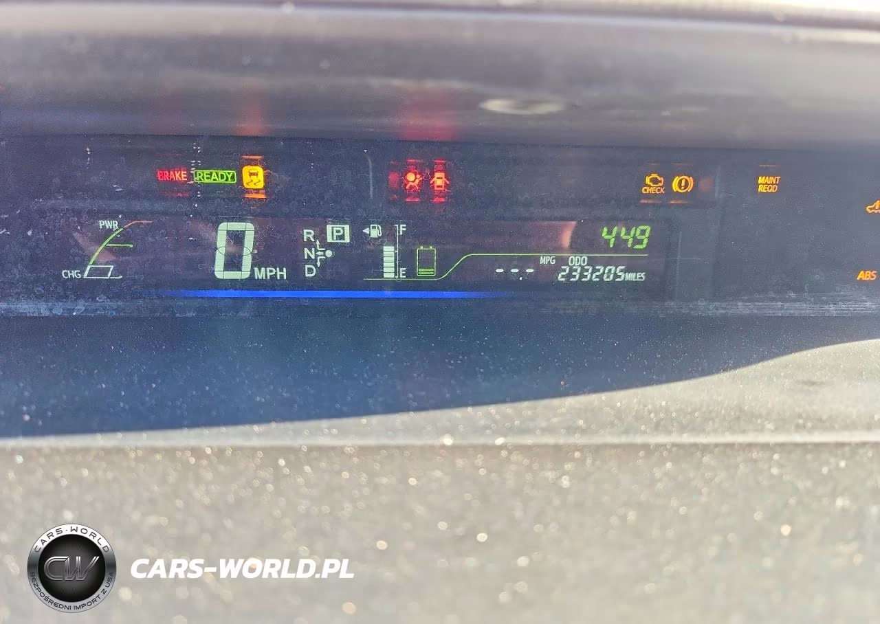 2014 Toyota Prius V Two VIN:JTDZN3EU4E3313998 - 9
