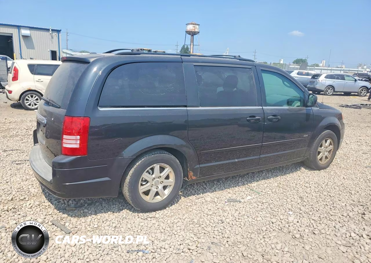 2008 Chrysler Town & Country Touring VIN:2A8HR54P78R827632 - 3