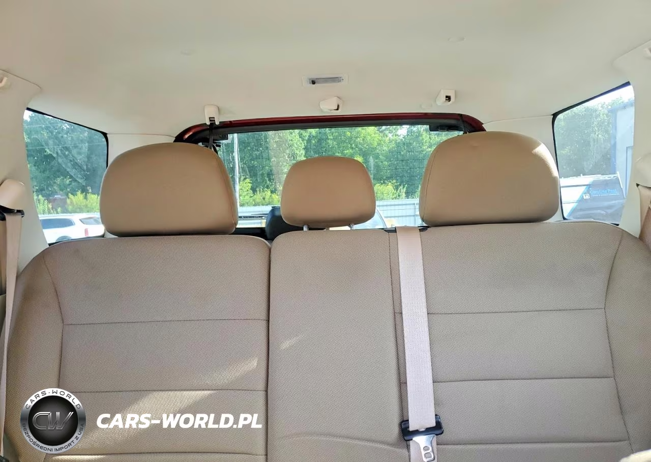 2010 Ford Escape Xlt VIN:1FMCU0D74AKB11404 - 10