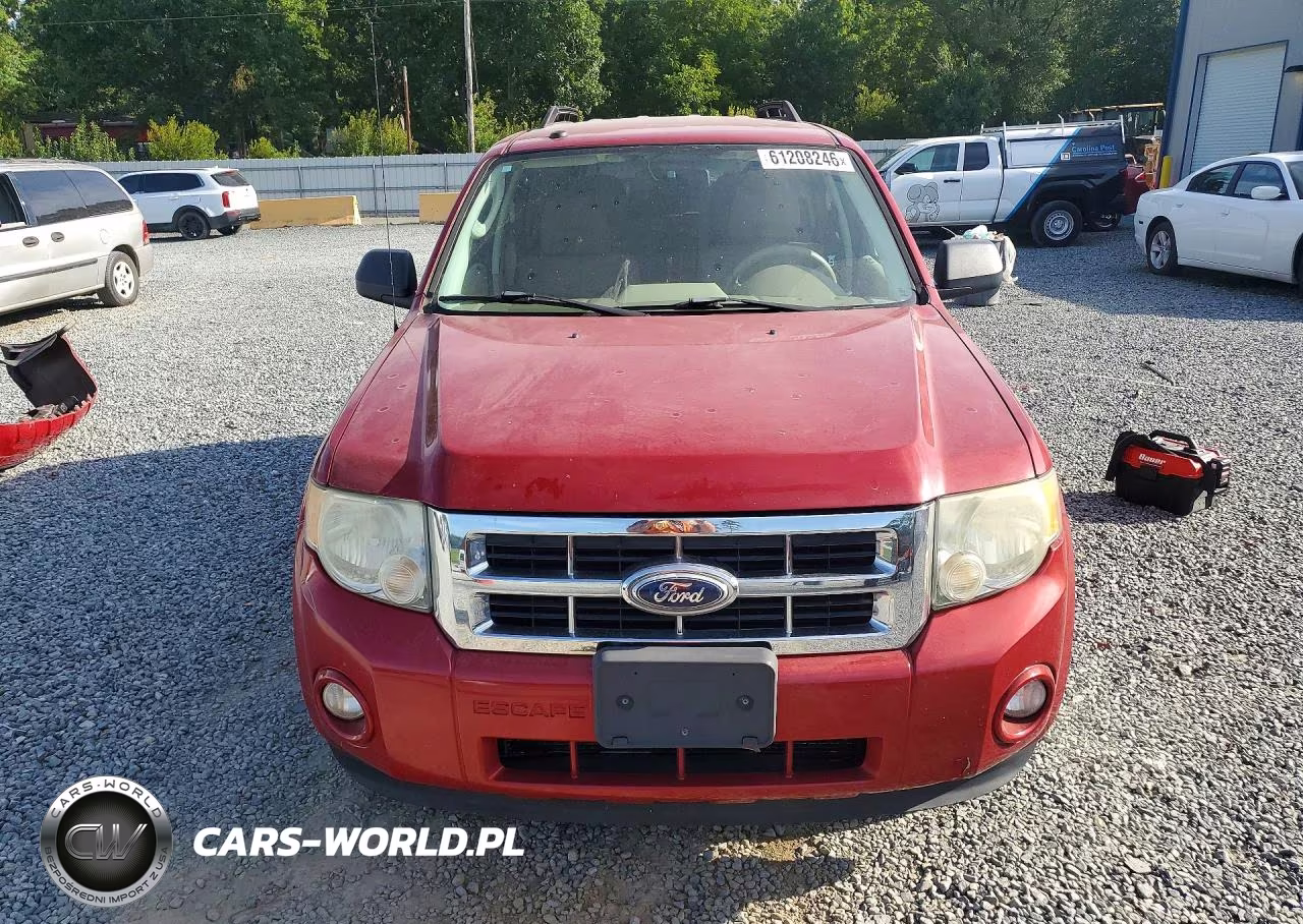 2010 Ford Escape Xlt VIN:1FMCU0D74AKB11404 - 5