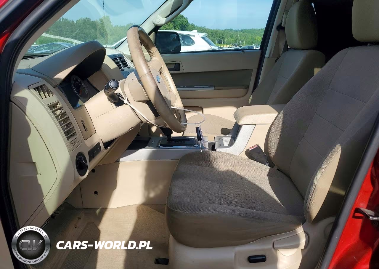 2010 Ford Escape Xlt VIN:1FMCU0D74AKB11404 - 7