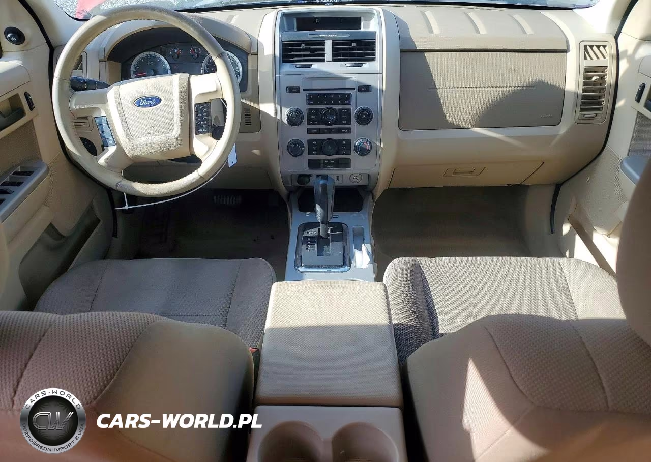 2010 Ford Escape Xlt VIN:1FMCU0D74AKB11404 - 8