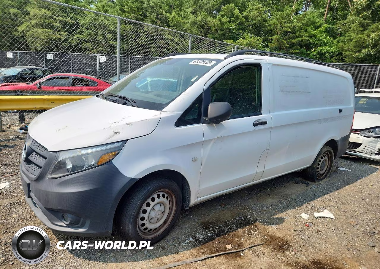 2016 Mercedes-Benz Metris