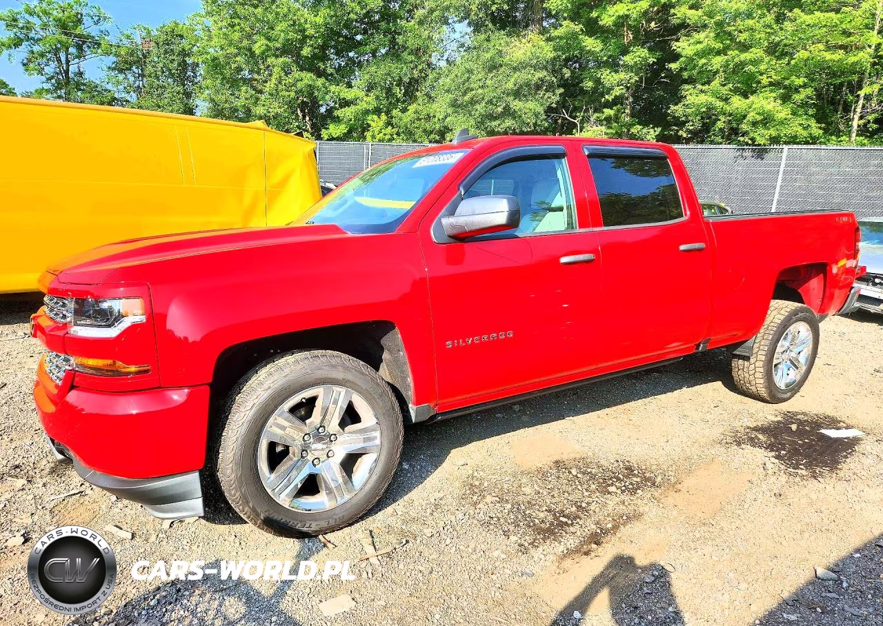 2018 Chevrolet Silverado K1500 Custom