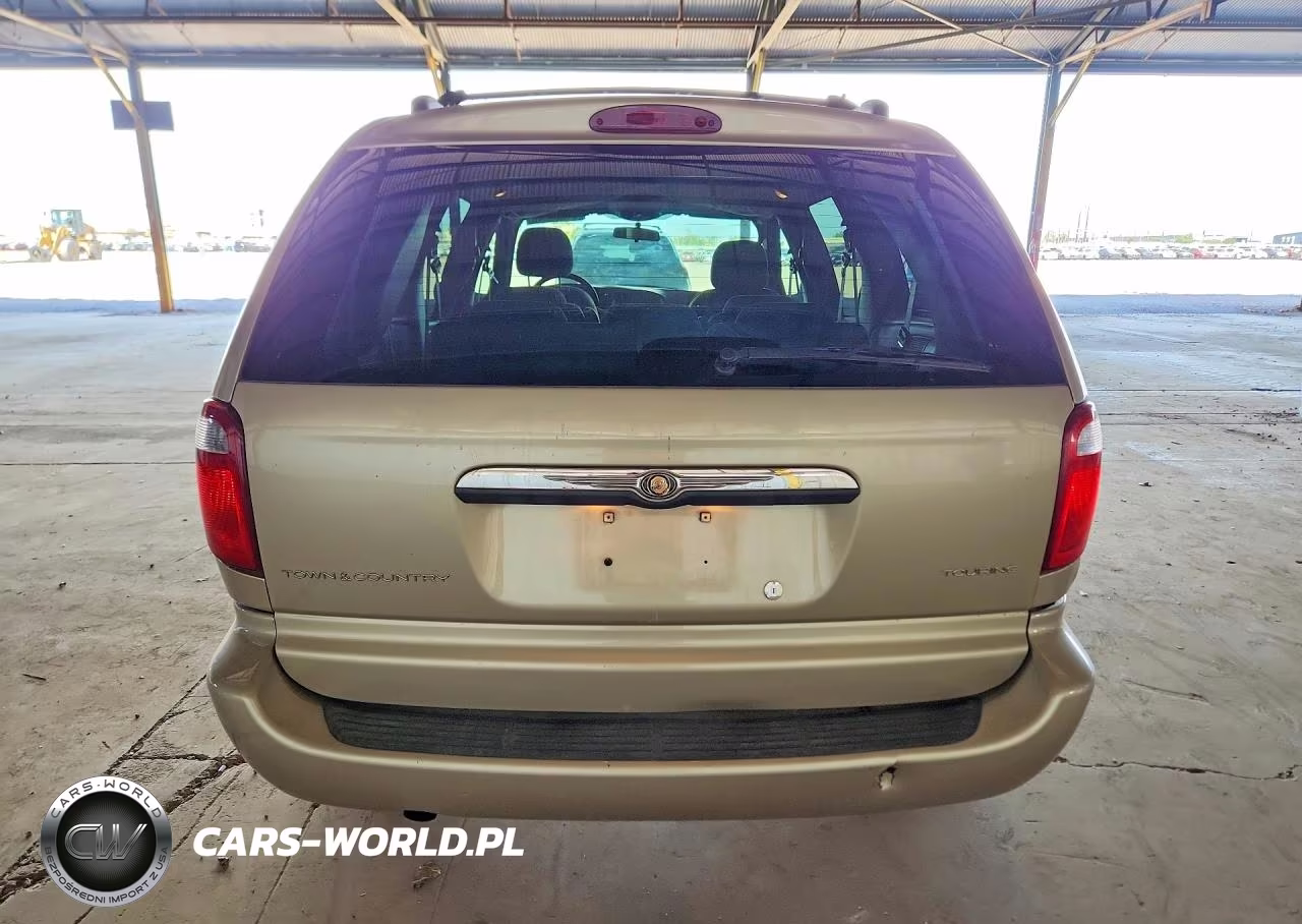 2005 Chrysler Town & Country Touring VIN:2C4GP54L15R524654 - 6