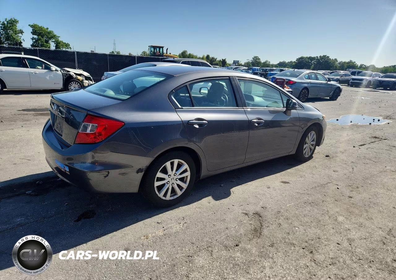 2012 Honda Civic Ex VIN:2HGFB2F85CH320431 - 3