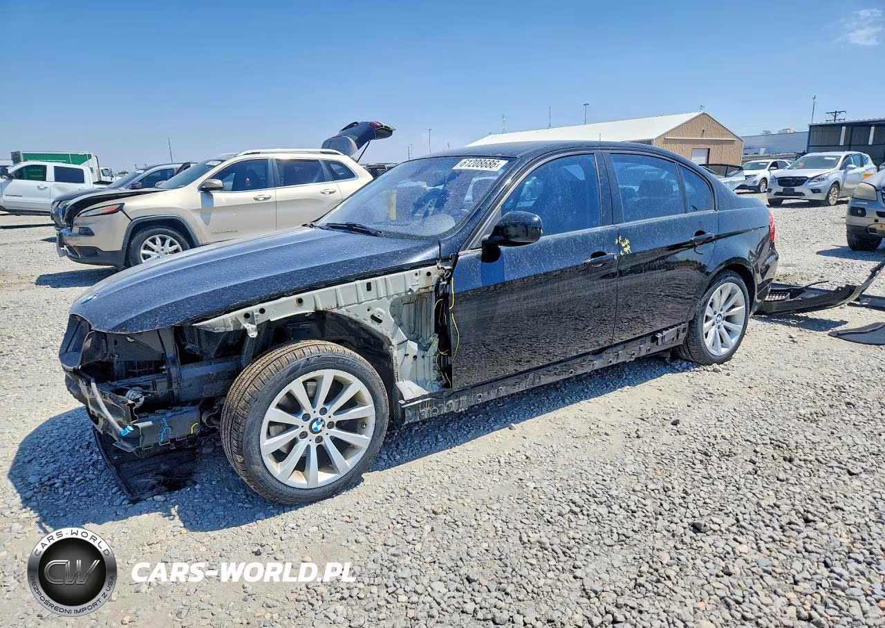 2011 BMW 328 Xi – zdjęcie 1 z 13