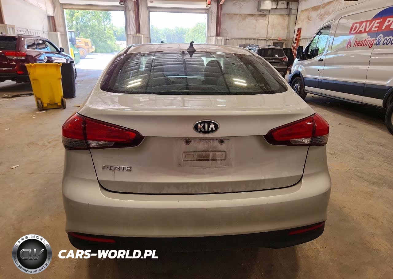 2017 Kia Forte Lx VIN:3KPFK4A73HE047808 - 6