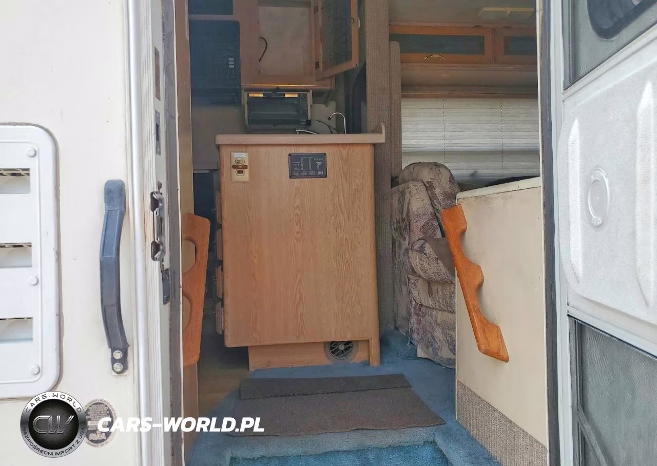 1999 Spartan Alpine Rv VIN:4VZDK7999XC032149 - 5