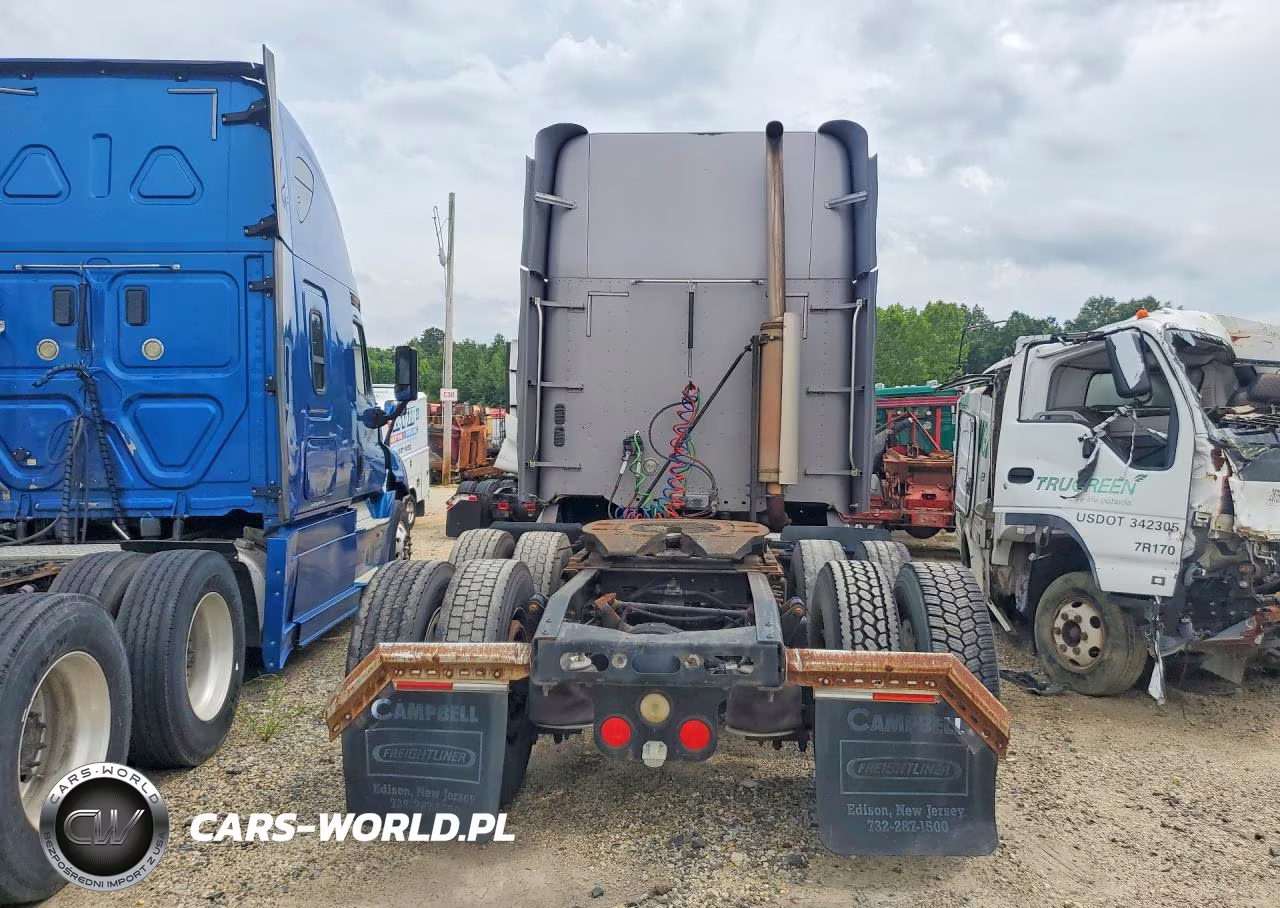 2007 Freightliner Conventional Columbia VIN:1FUJA6CKX7LZ10323 - 6
