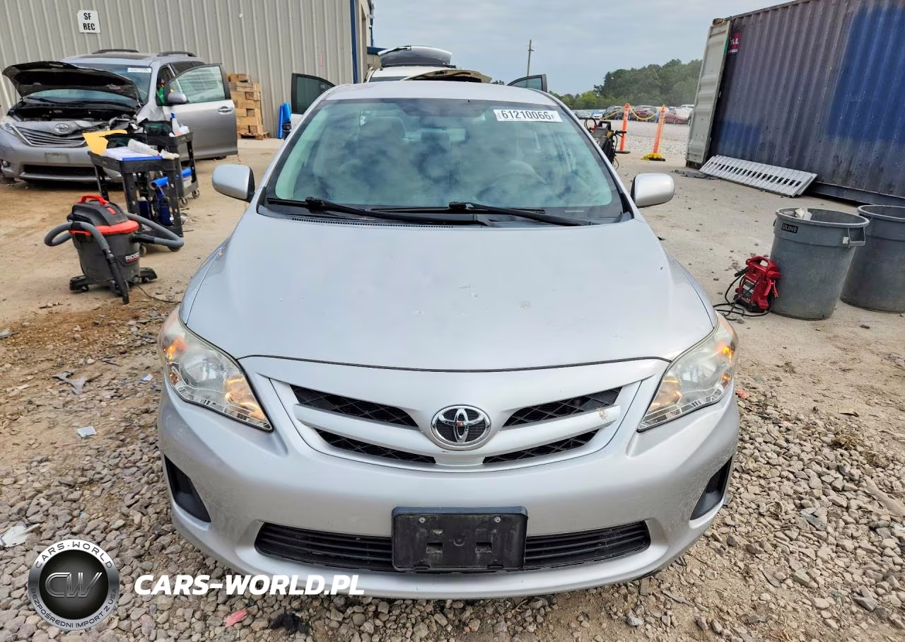2012 Toyota Corolla Le VIN:2T1BU4EE2CC843247 - 5