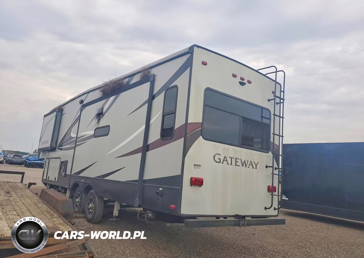 2018 Heartland Gateway Camper VIN:5SFSG3729JE384942 - 2