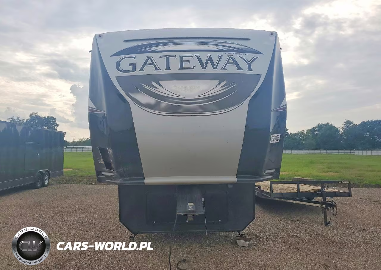 2018 Heartland Gateway Camper VIN:5SFSG3729JE384942 - 5