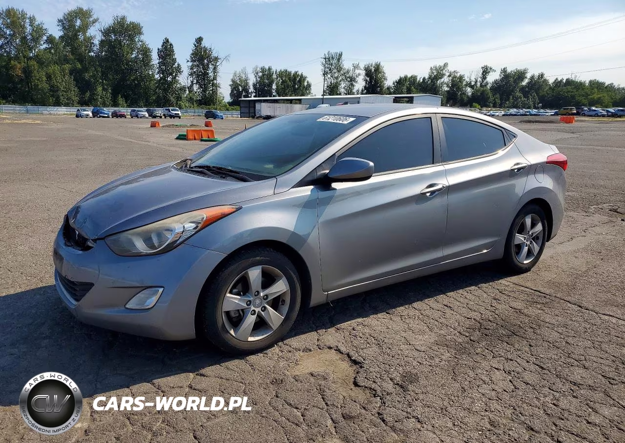 2013 Hyundai Elantra Gls