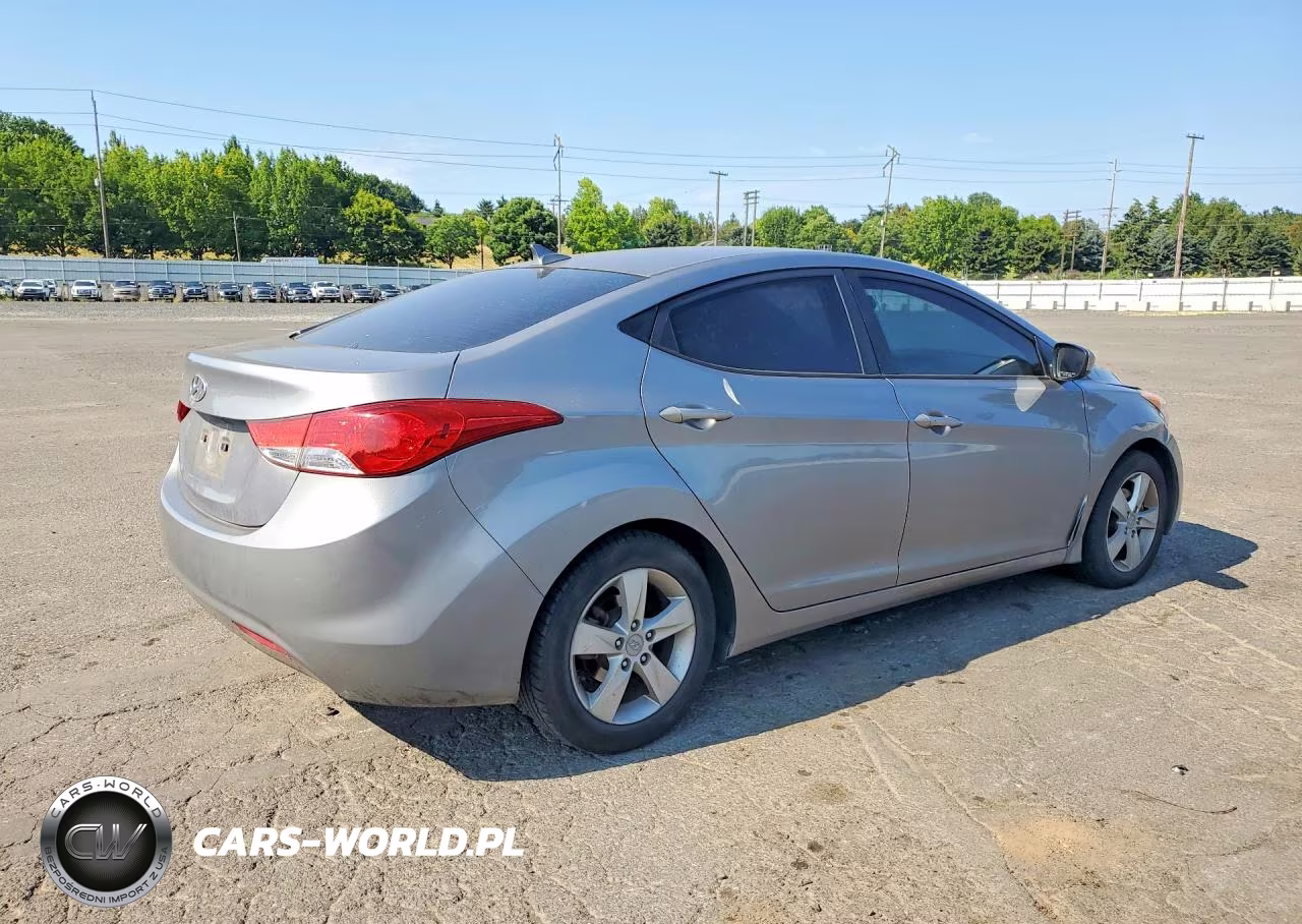 2013 Hyundai Elantra Gls VIN:KMHDH4AE6DU489722 - 3