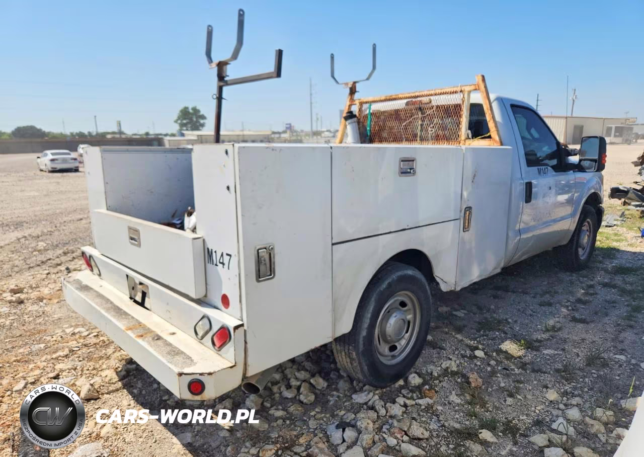 2011 Ford F250 Super Duty VIN:1FDBF2A69BEA68711 - 3