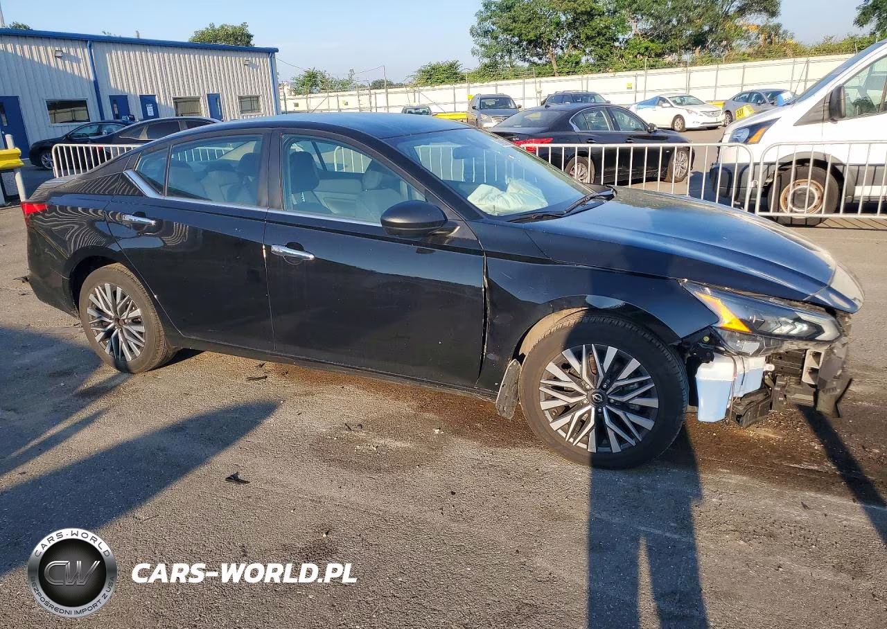 2025 Nissan Altima Sv VIN:1N4BL4DV2SN352831 - 4