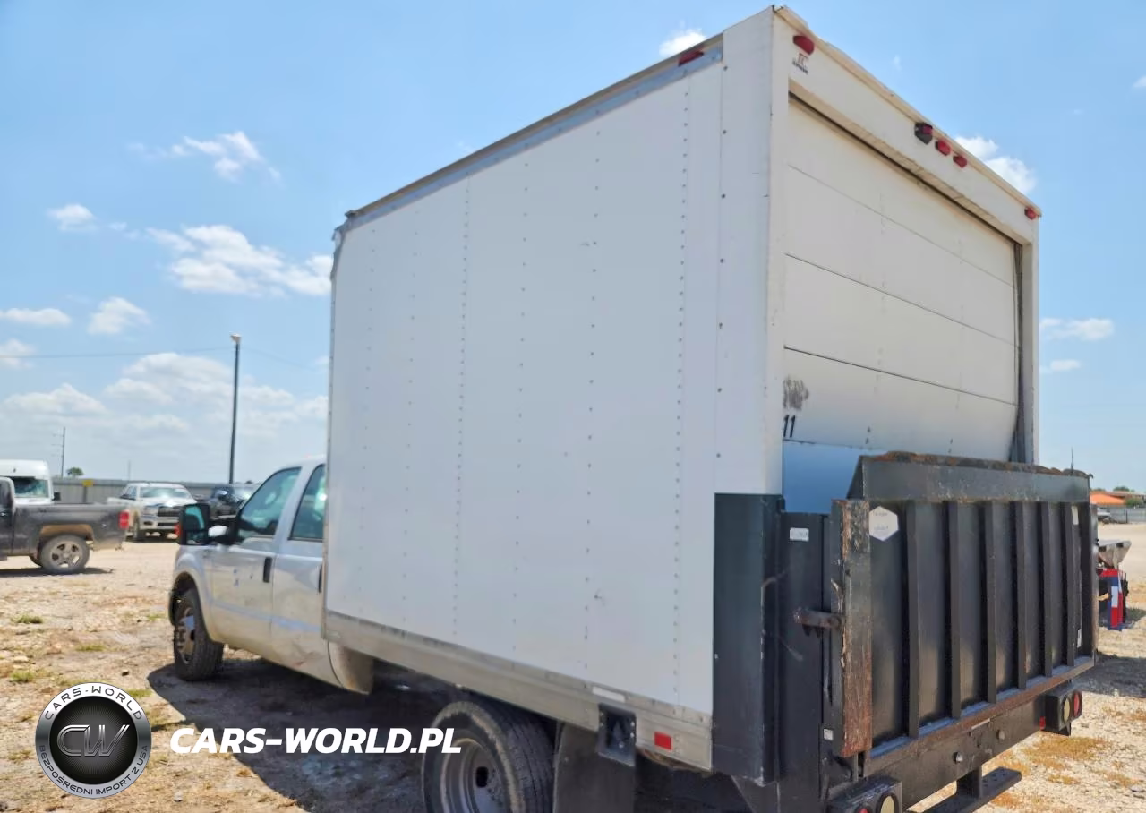2015 Ford F350 Super Duty Box Truck VIN:1FD8W3G65FEC40956 - 2