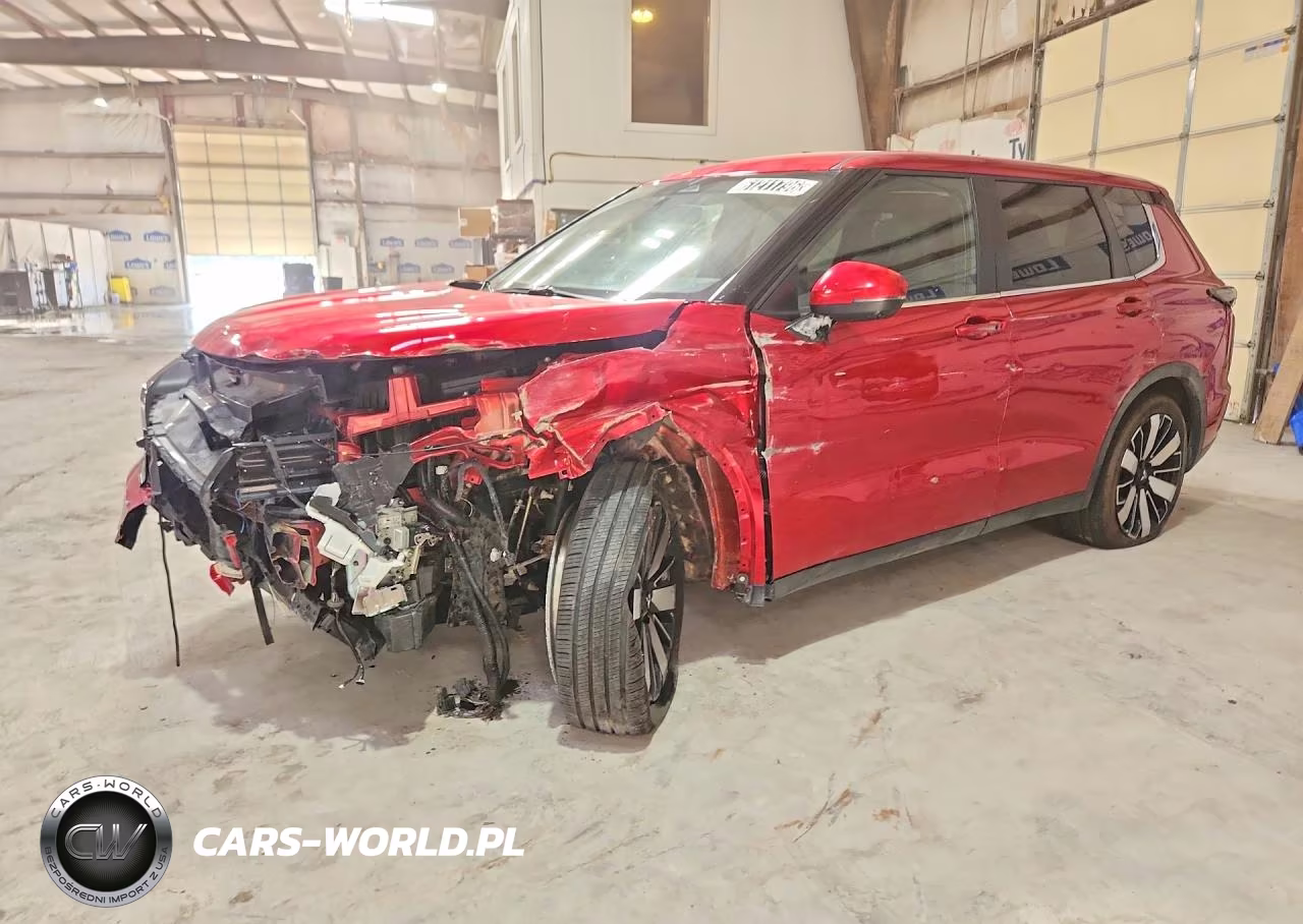 2025 Mitsubishi Outlander Se – zdjęcie 1 z 13