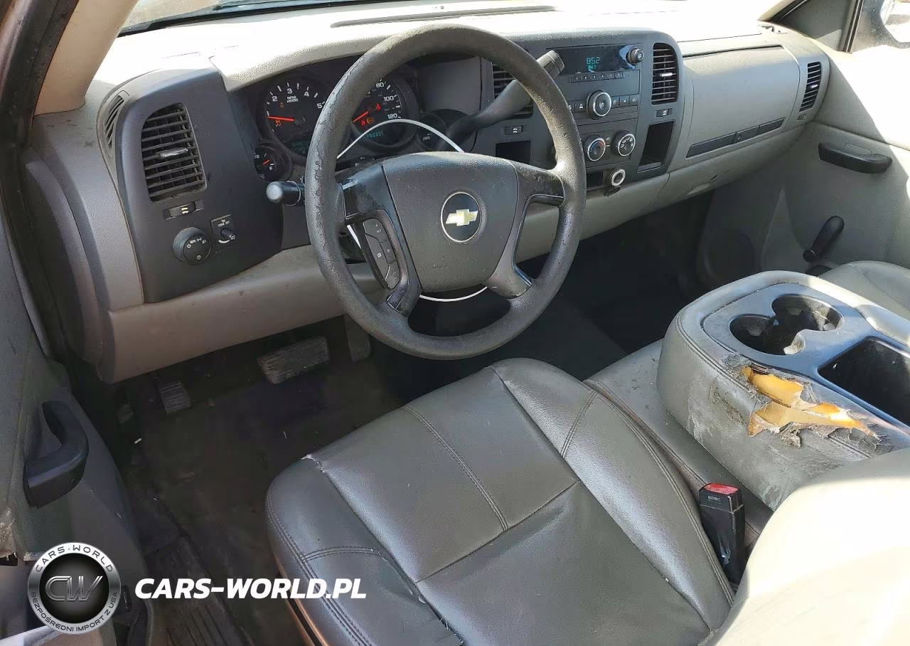 2012 Chevrolet Silverado C1500 VIN:1GCRCPEX8CZ332104 - 8