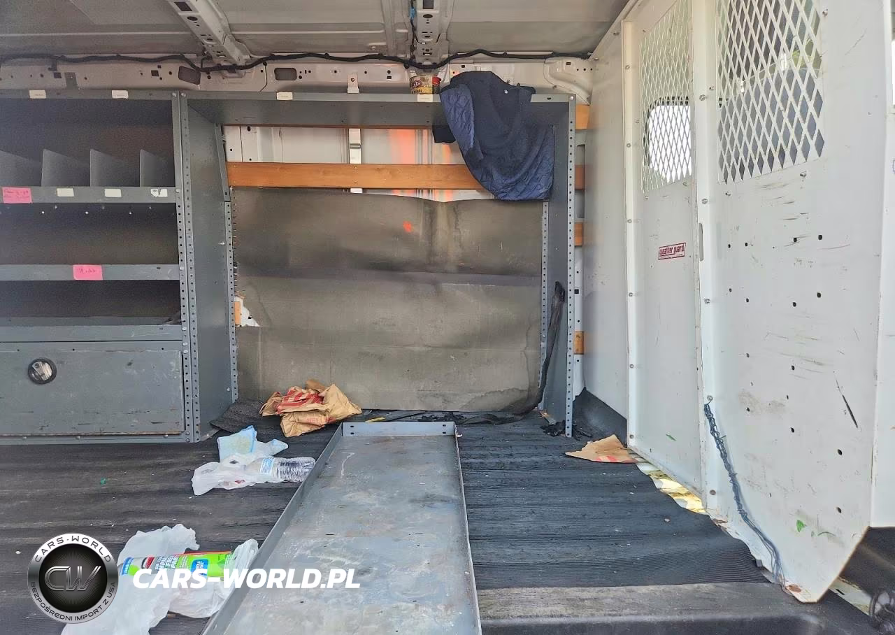 2015 Ford Transit T-250 VIN:1FTNR1ZM7FKA77663 - 10