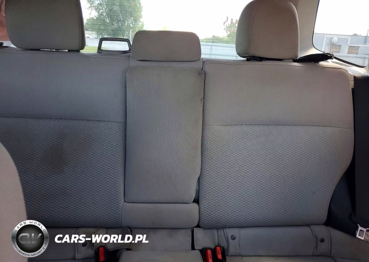 2018 Subaru Forester 2.5I Premium VIN:JF2SJAGC4JH574228 - 10