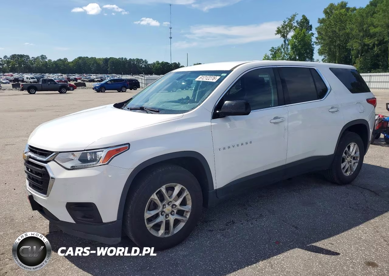 2018 Chevrolet Traverse Ls VIN:1GNERFKW9JJ270010 - 1
