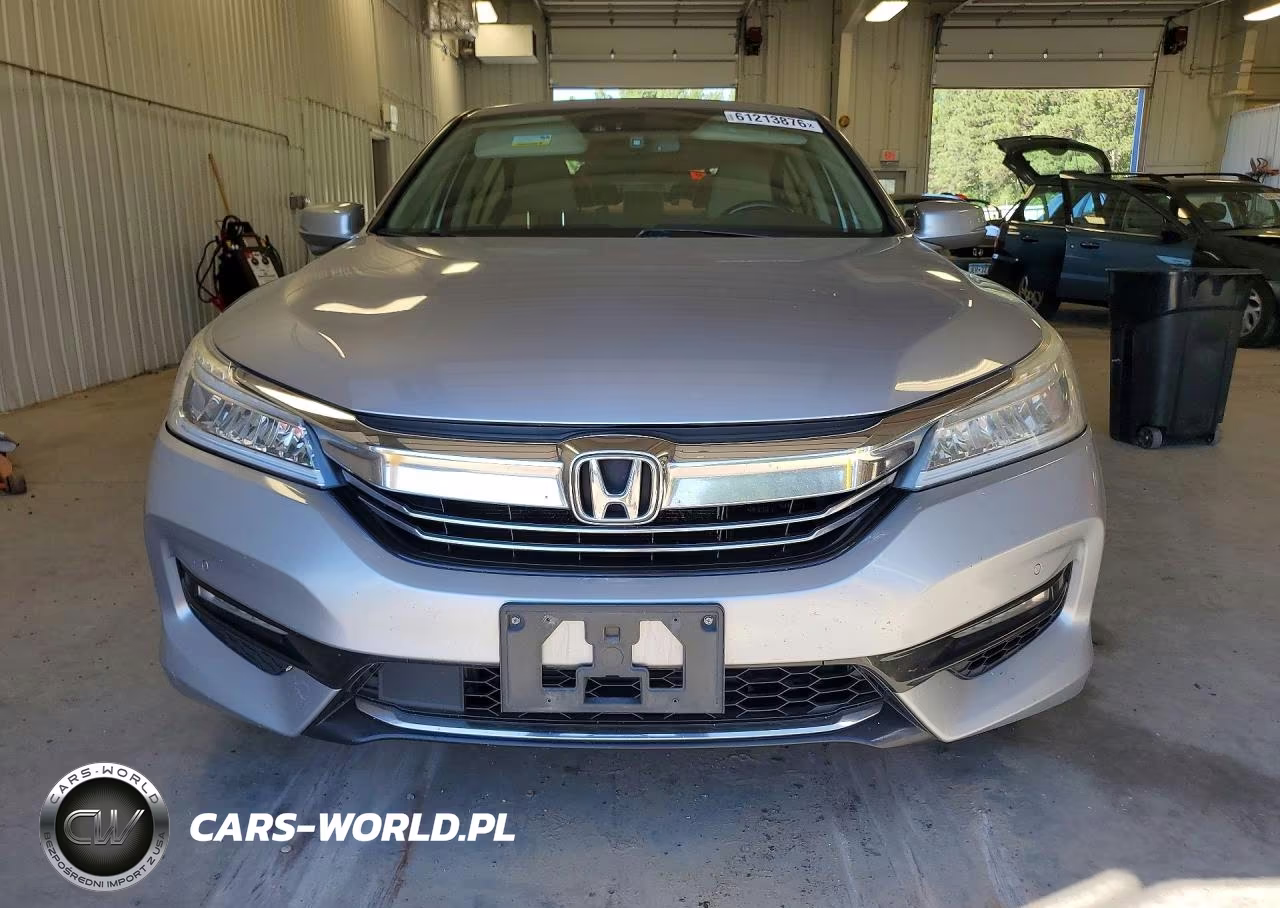 2017 Honda Accord Touring Hybrid VIN:JHMCR6F74HC011702 - 5