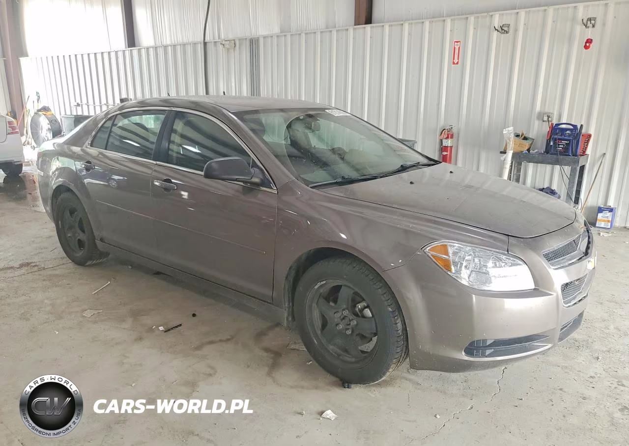 2011 Chevrolet Malibu Ls VIN:1G1ZB5E11BF286109 - 4