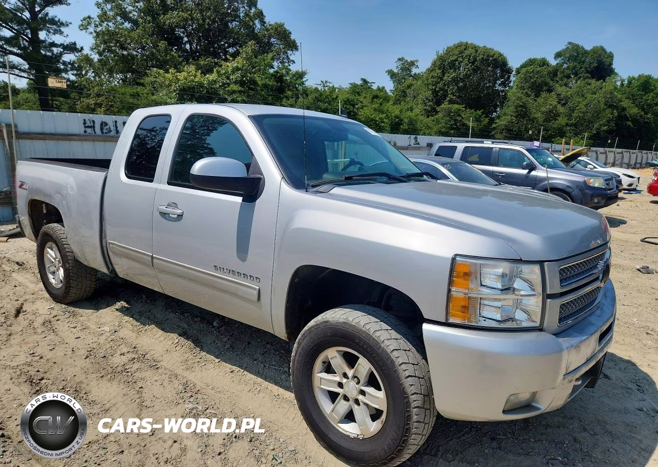 2013 Chevrolet Silverado K1500 Lt VIN:1GCRKSE79DZ284037 - 4