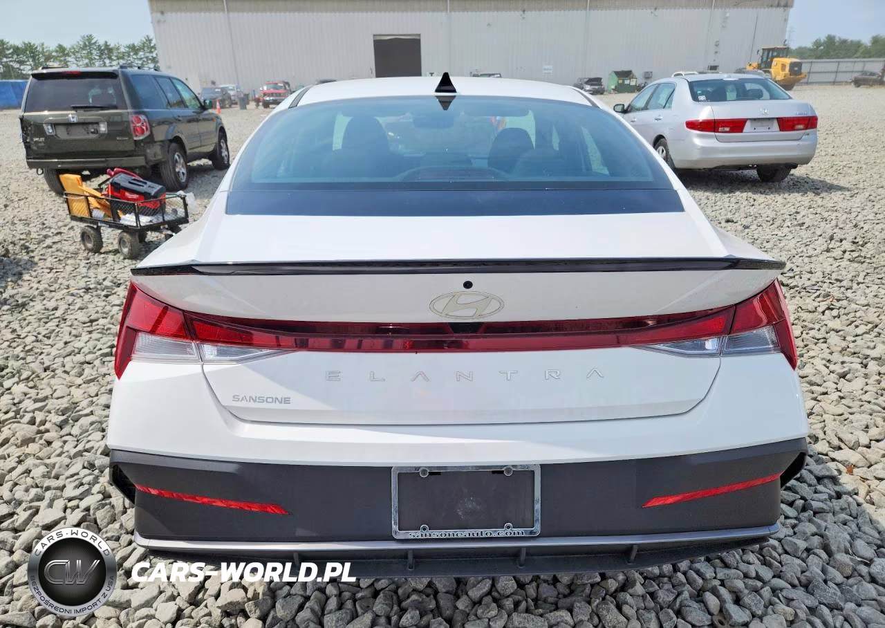 2025 Hyundai Elantra Sel Sport VIN:KMHLM4DG7SU988353 - 6