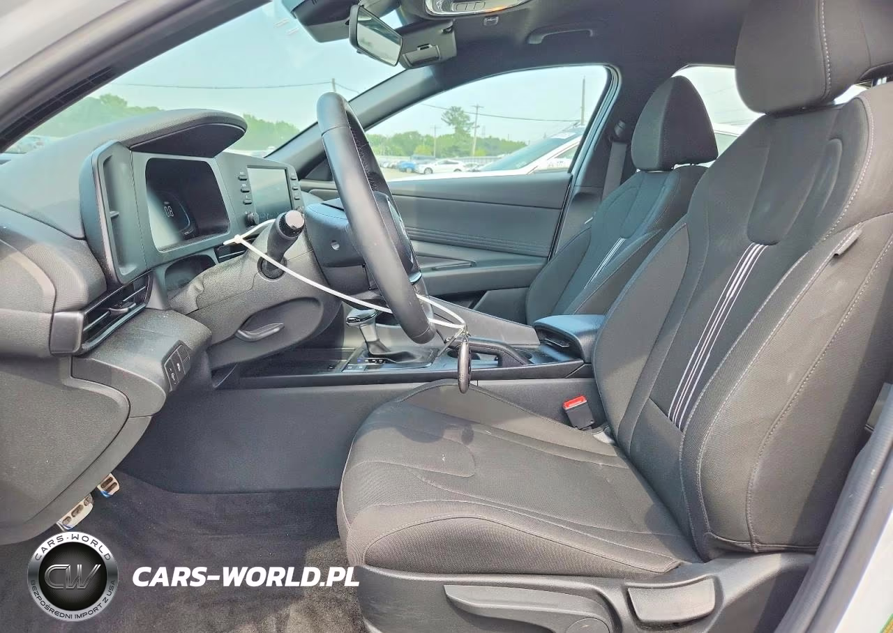 2025 Hyundai Elantra Sel Sport VIN:KMHLM4DG7SU988353 - 7