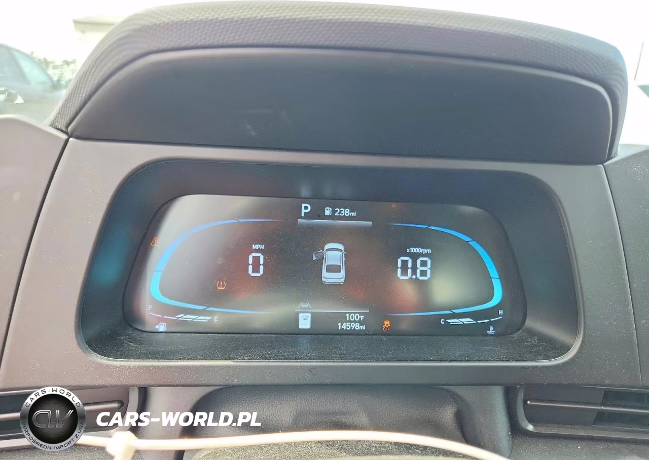 2025 Hyundai Elantra Sel Sport VIN:KMHLM4DG7SU988353 - 9