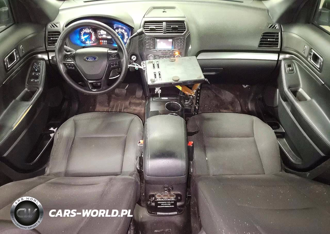 2018 Ford Explorer Police Interceptor VIN:1FM5K8AR1JGB91931 - 8