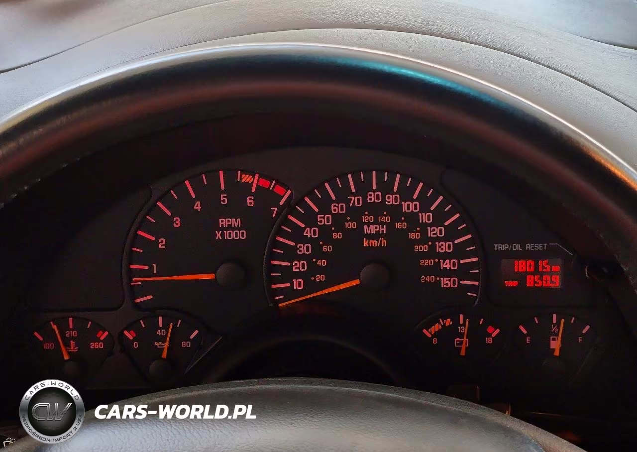 2002 Pontiac Firebird Formula VIN:2G2FV22G822149585 - 9