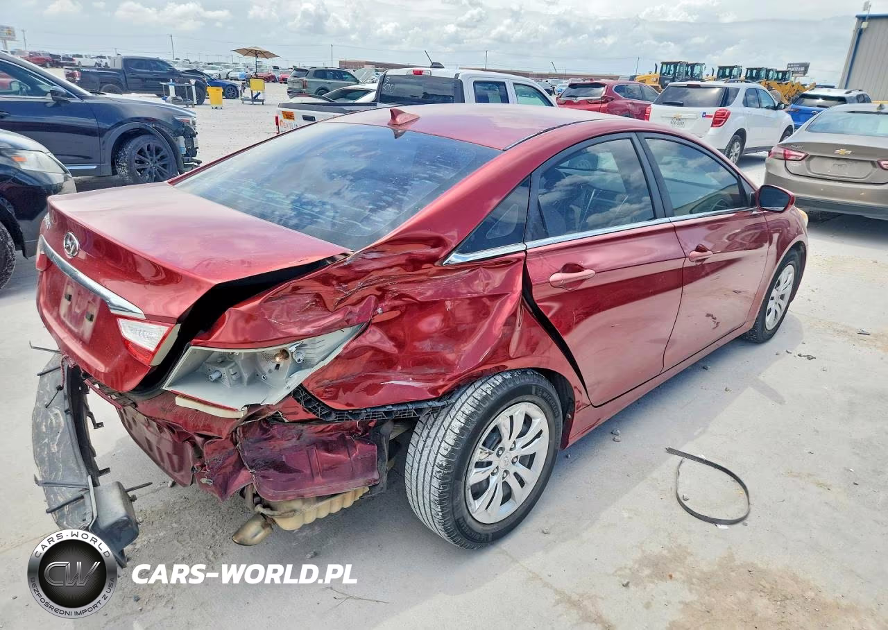 2013 Hyundai Sonata Gls VIN:5NPEB4AC0DH608352 - 3