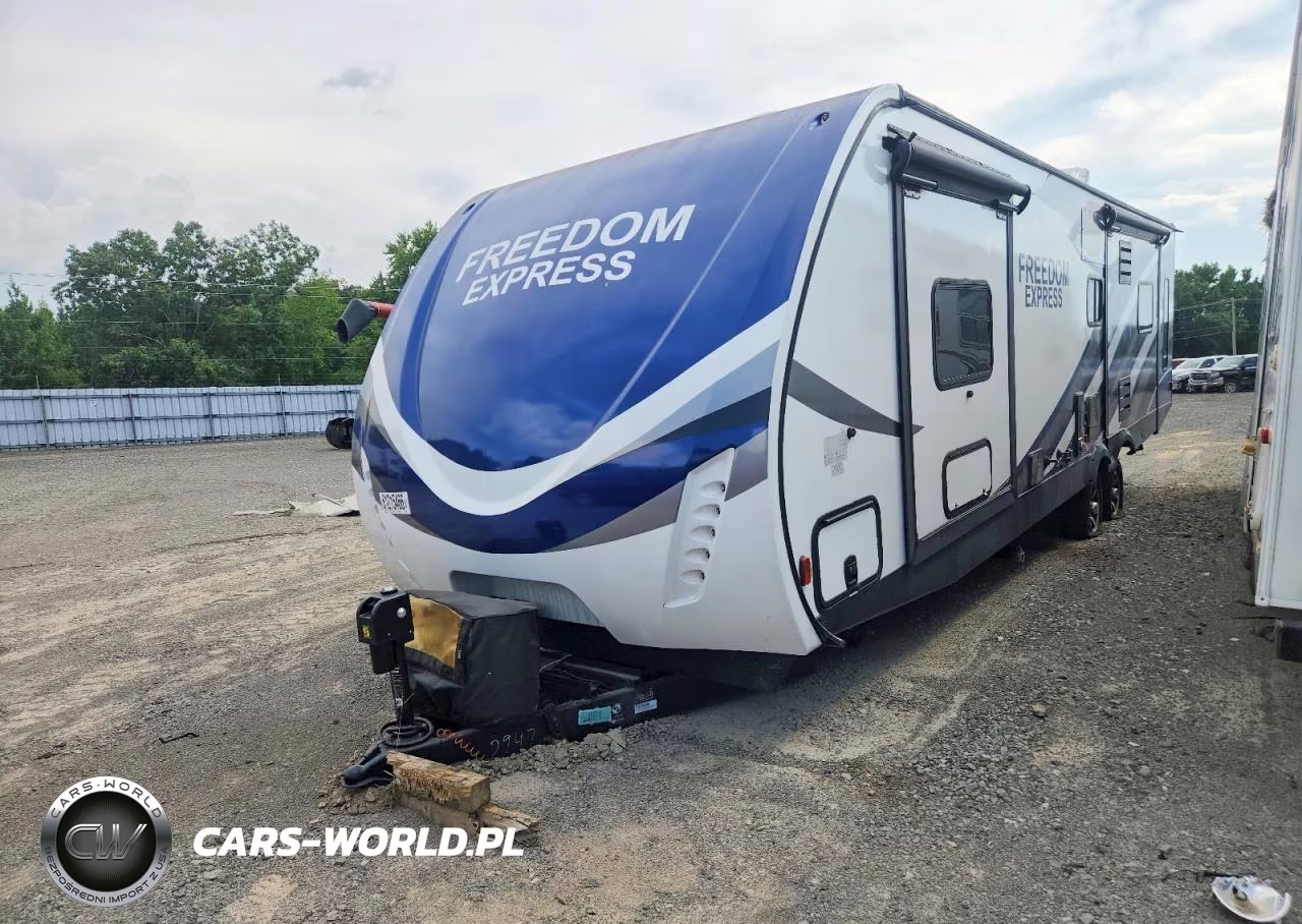 2018 Forest River Freedom Express Camper VIN:5ZT2FEUB5JS029479 - 2