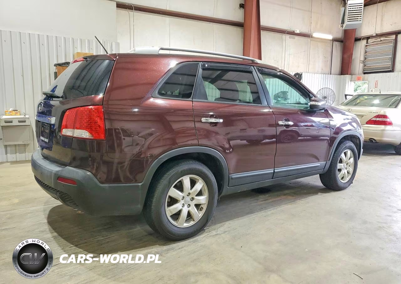 2012 Kia Sorento Lx VIN:5XYKT3A62CG294634 - 3