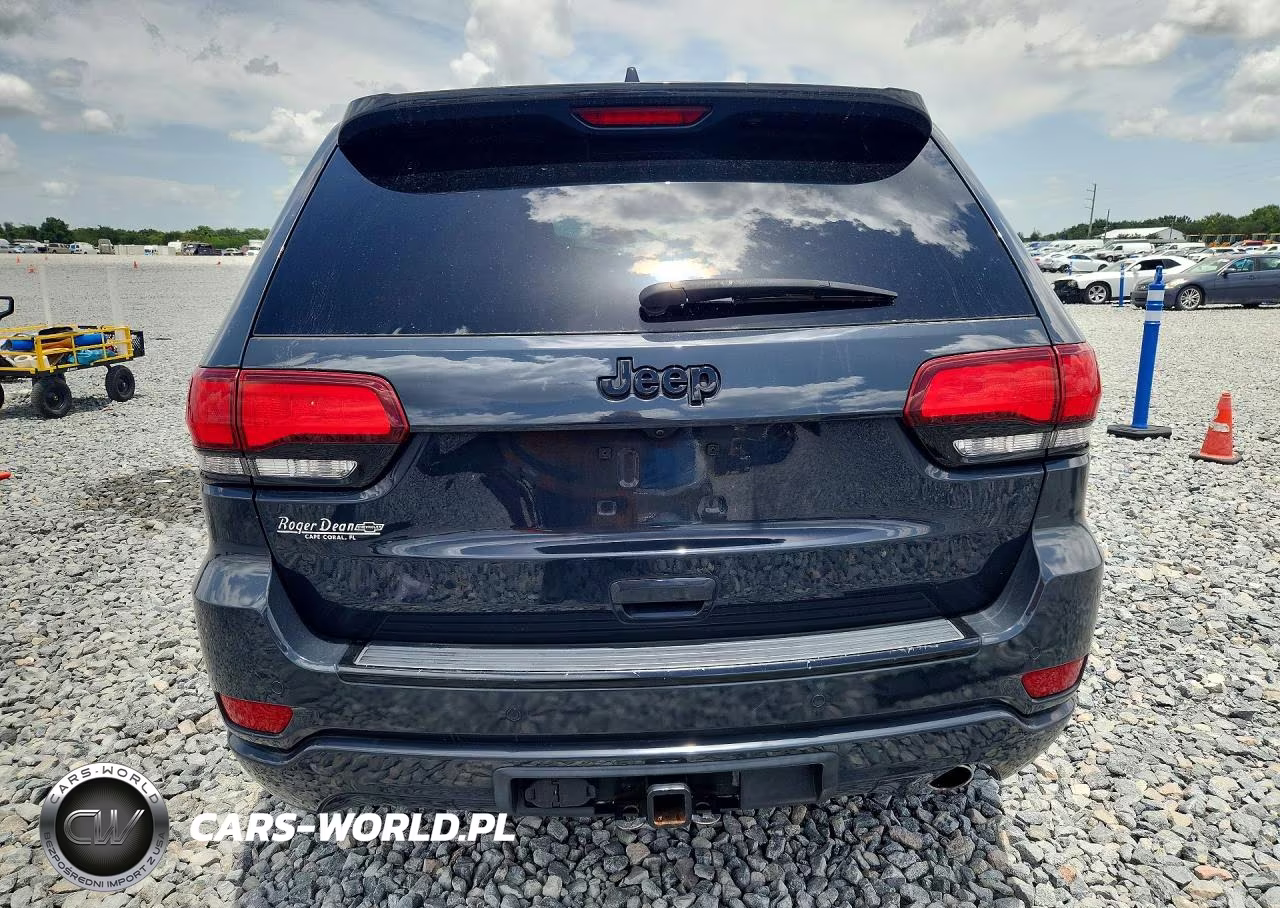 2018 Jeep Grand Cherokee Laredo VIN:1C4RJEAG0JC277535 - 6