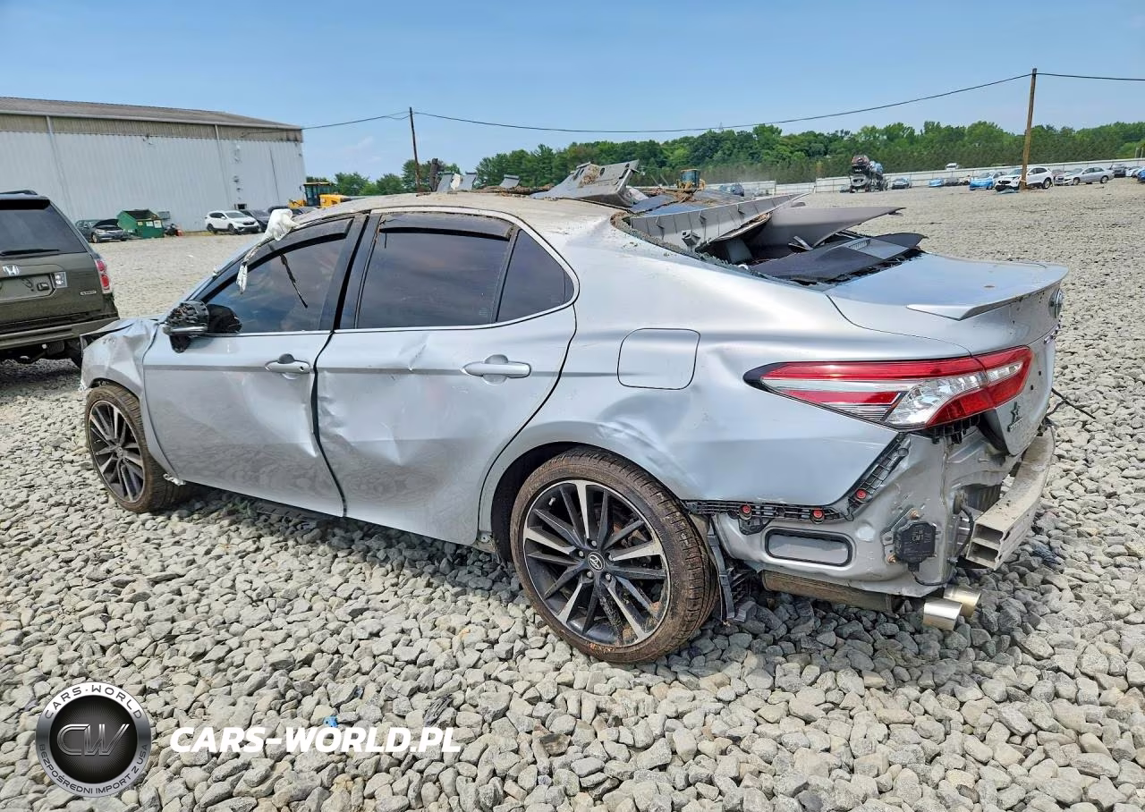 2018 Toyota Camry Xse VIN:4T1B61HK2JU131035 - 2