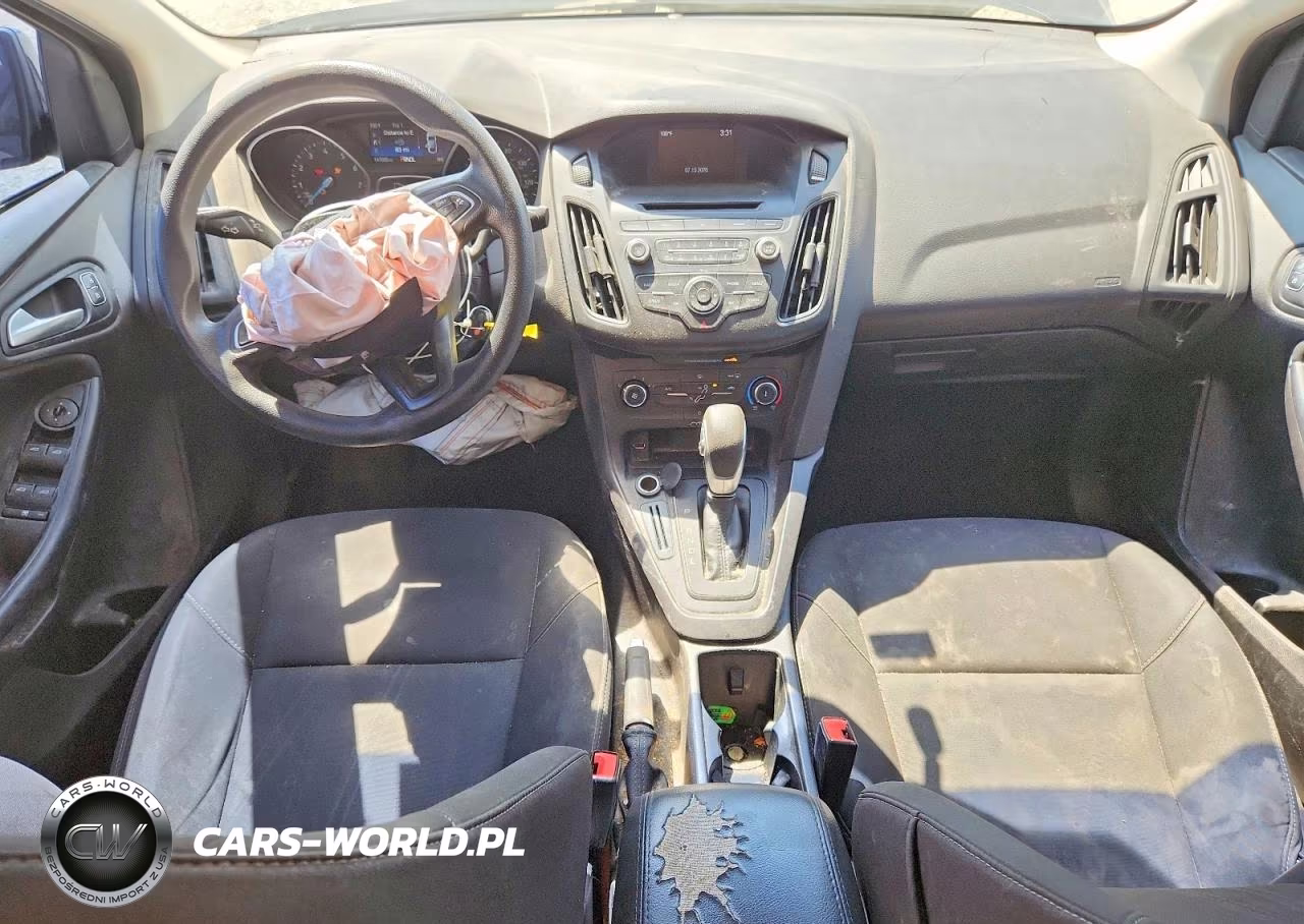 2017 Ford Focus VIN:1FADP3F24HL266869 - 8