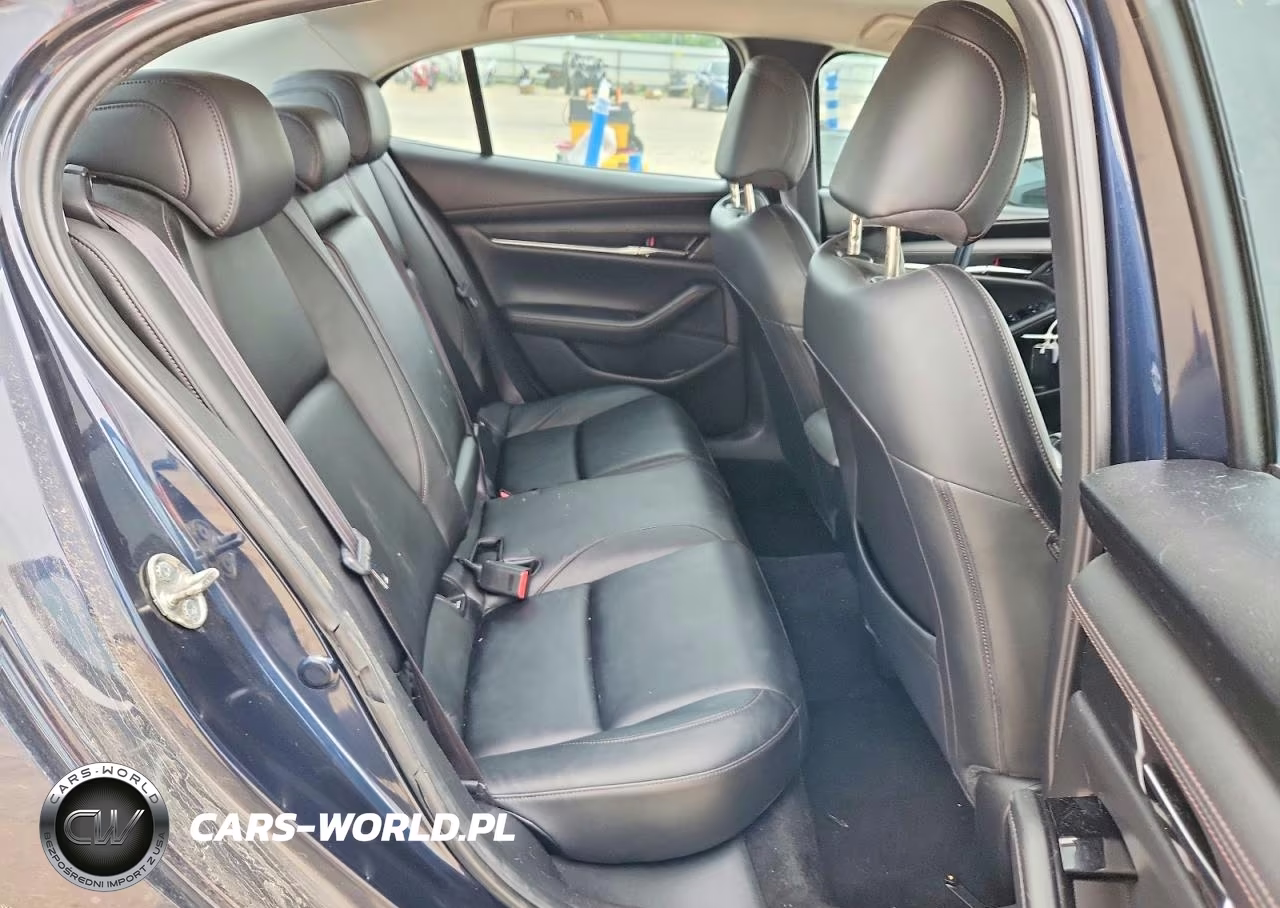 2019 Mazda 3 Preferred Plus VIN:JM1BPACL6K1109253 - 10