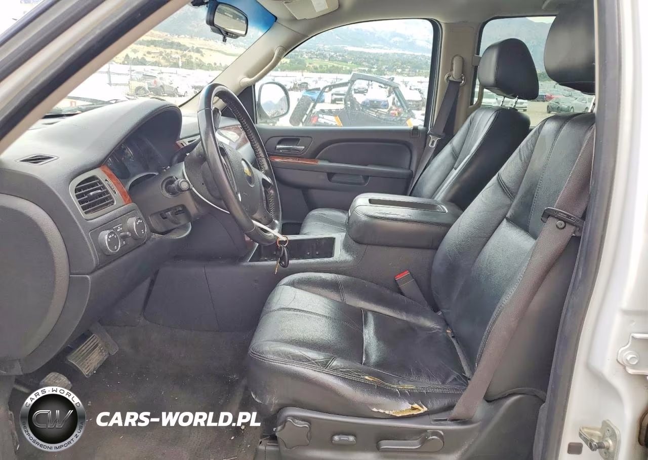 2010 Chevrolet Suburban K1500 Lt VIN:1GNUKJE33AR262099 - 7