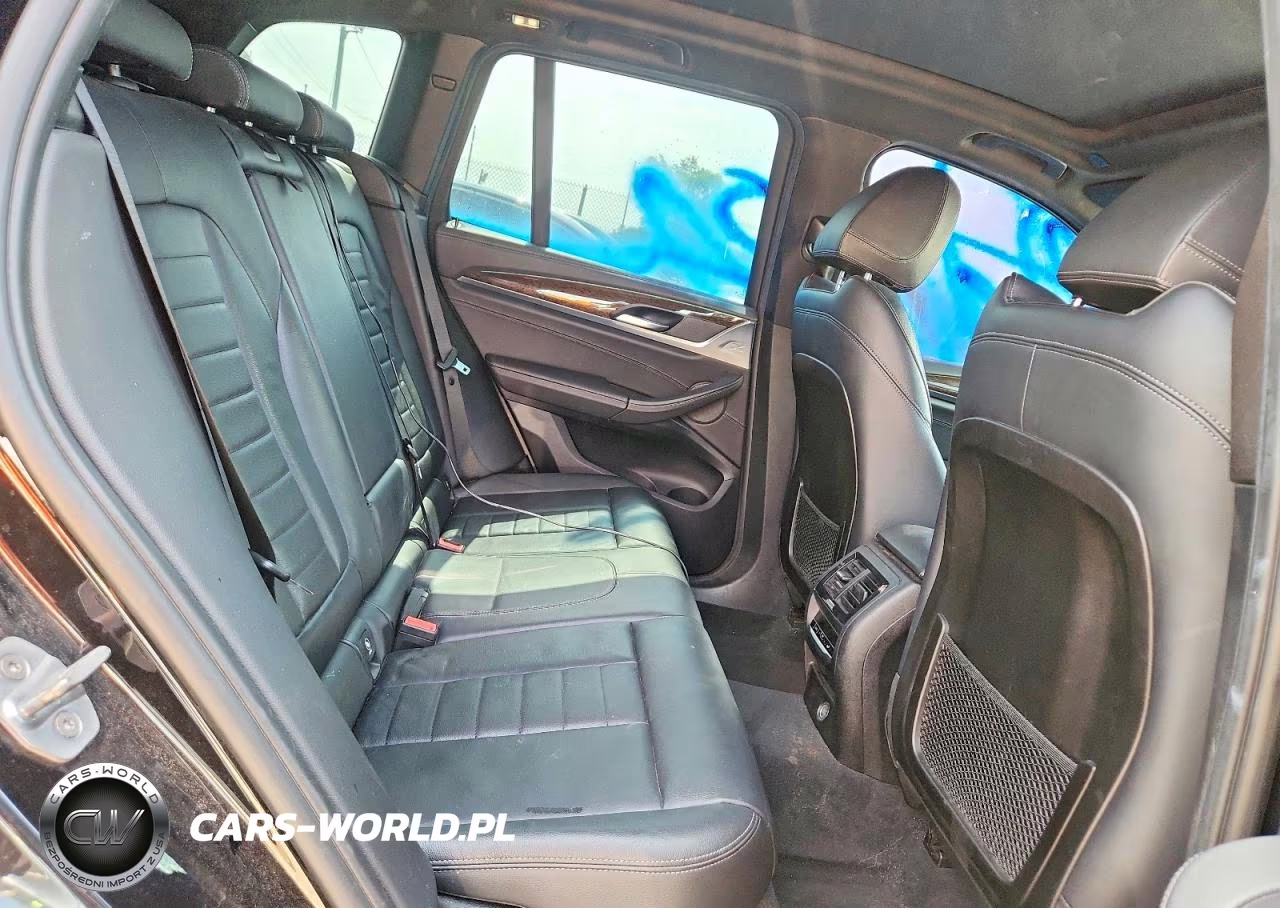 2018 BMW X3 xDrivem40I VIN:5UXTS3C5XJ0Z01943 - 11