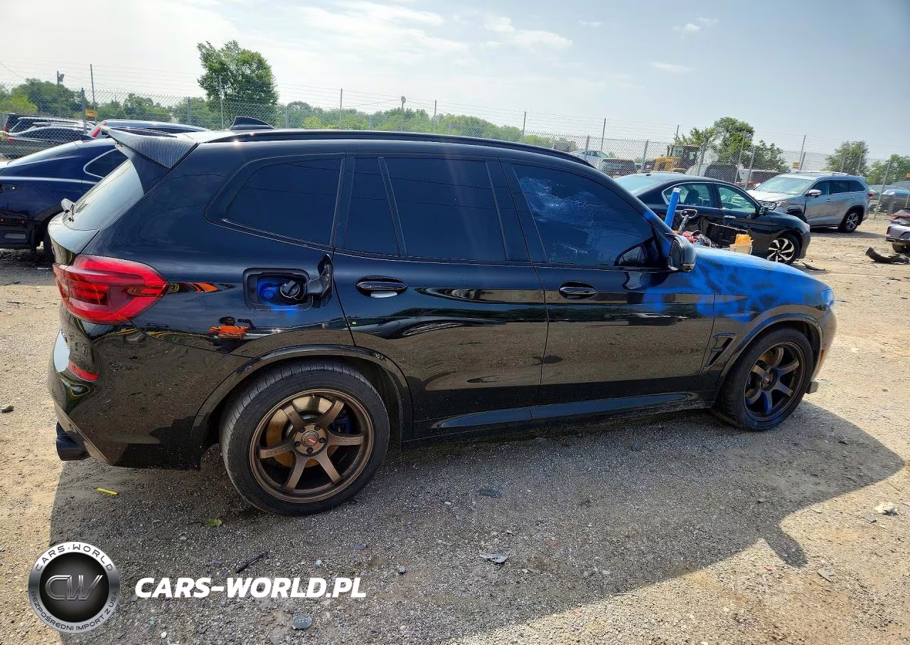 2018 BMW X3 xDrivem40I VIN:5UXTS3C5XJ0Z01943 - 3