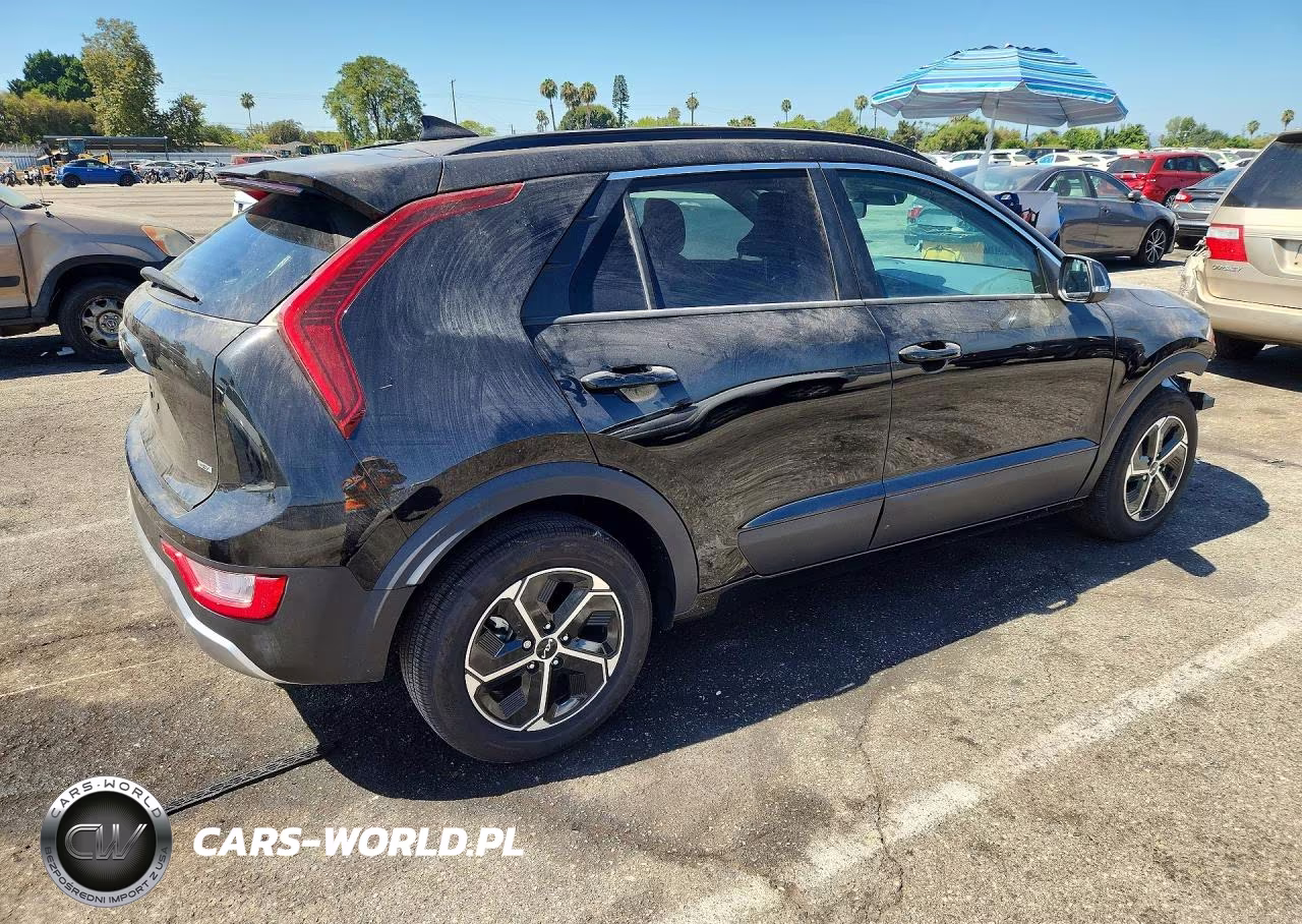 2025 Kia Niro Ex VIN:KNDCR3LE4S5272004 - 3