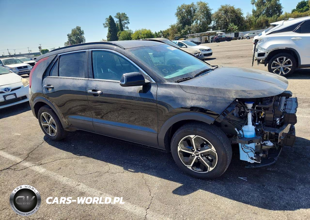 2025 Kia Niro Ex VIN:KNDCR3LE4S5272004 - 4