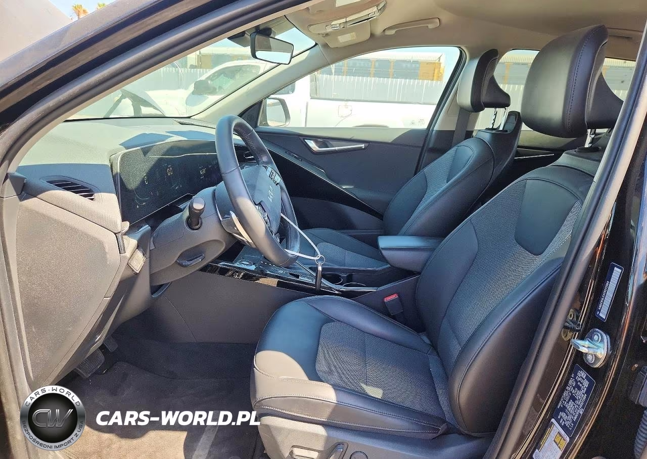 2025 Kia Niro Ex VIN:KNDCR3LE4S5272004 - 7