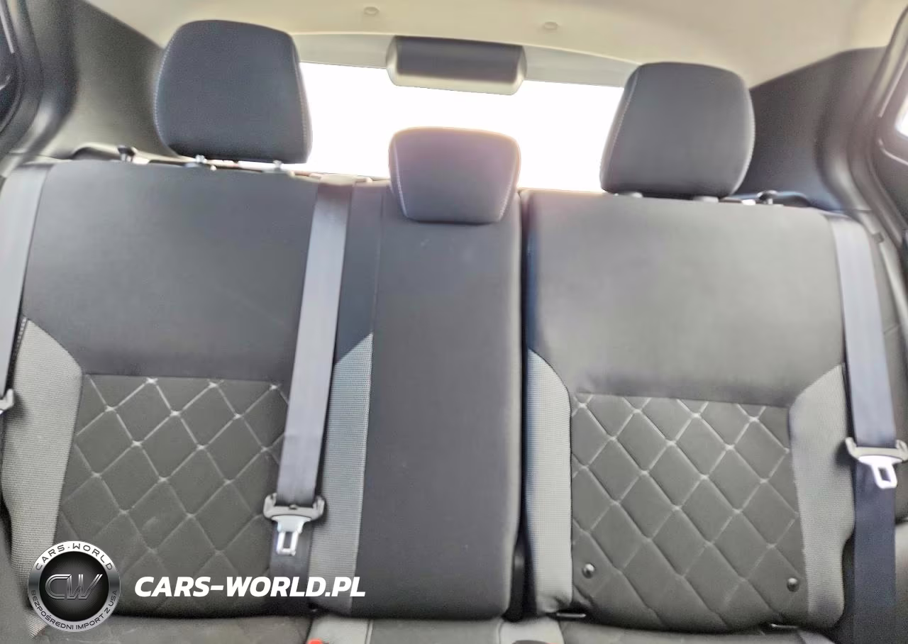 2019 Nissan Kicks S VIN:3N1CP5CU7KL511508 - 10