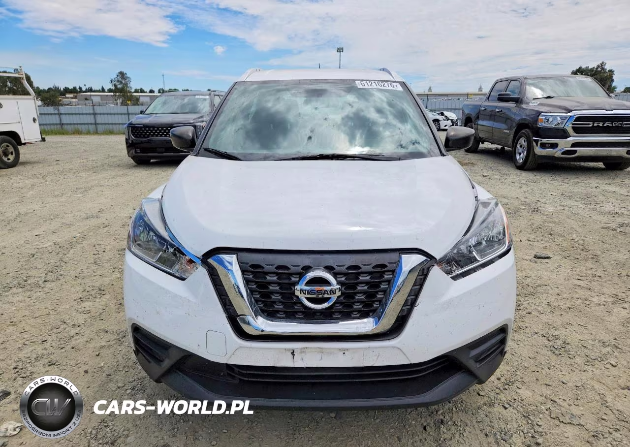 2019 Nissan Kicks S VIN:3N1CP5CU7KL511508 - 5
